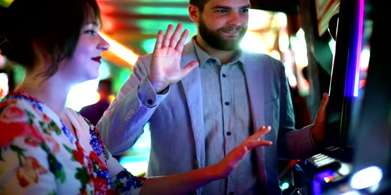 explore-live-casino-tables-Technology-Behind